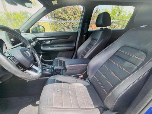 Still Night Pearl 2024 Honda CR-V Hybrid Sport Touring AWD
