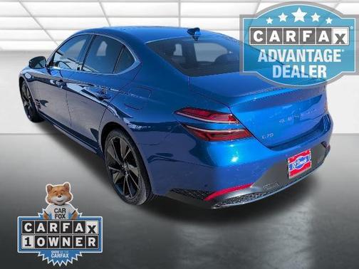 2023 Genesis G70 2.0T RWD