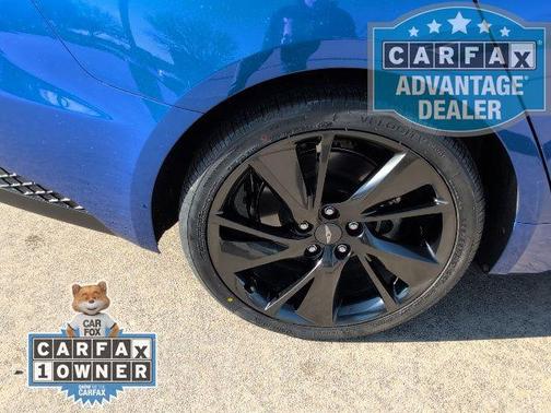 2023 Genesis G70 2.0T RWD