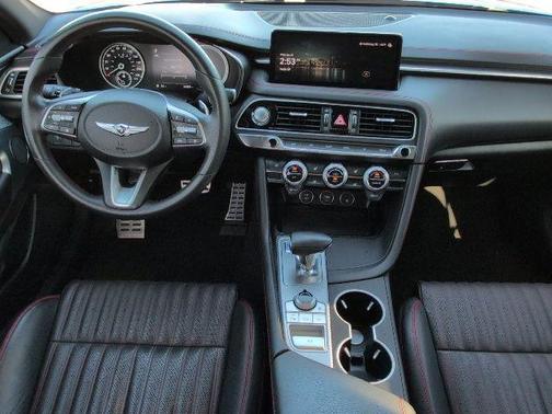 2023 Genesis G70 2.0T RWD