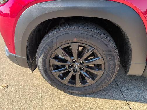 2025 Mazda CX-50 2.5 S Preferred Package