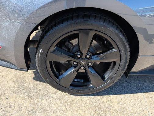 2021 Ford Mustang EcoBoost