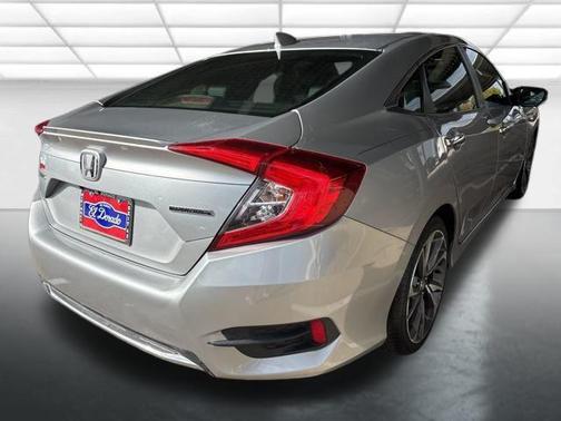 2019 Honda Civic Touring