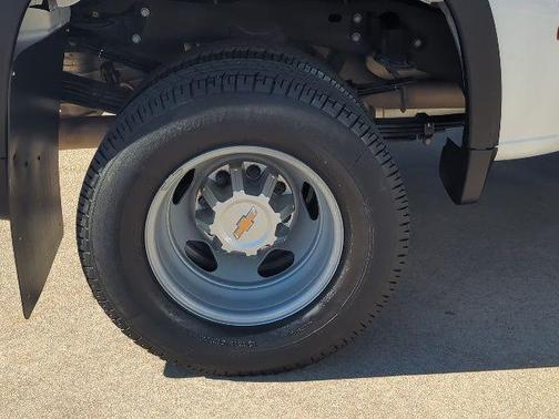 2024 Chevrolet Silverado 3500 WT