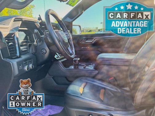 Onyx Black 2023 GMC Sierra 1500 AT4