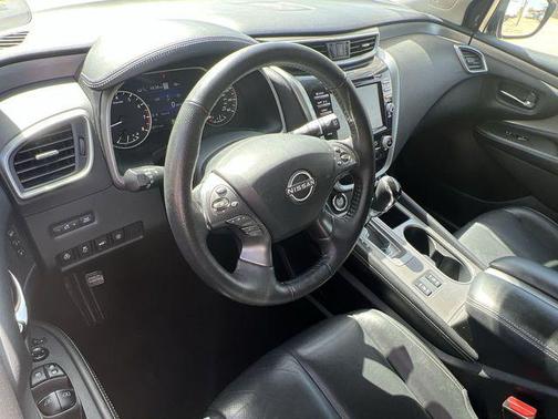 2023 Nissan Murano SL FWD
