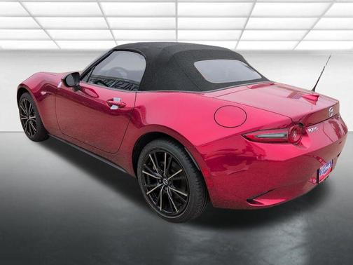 Soul Red Crystal Metallic 2026 Mazda MX-5 Miata Grand Touring