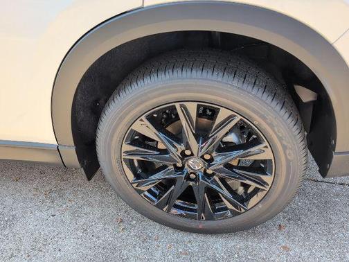 2025 Mazda CX-5 Carbon Edition