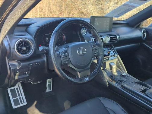 2022 Lexus IS 350 Base