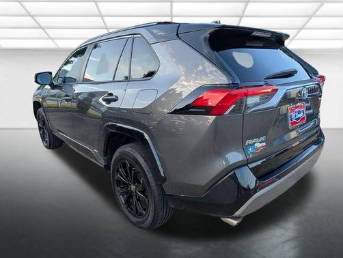 Magnetic Gray Metallic/Midnight Black Metallic 2022 Toyota RAV4 Hybrid SE