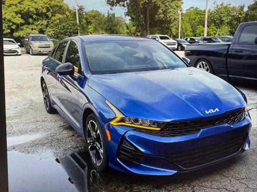 2022 Kia K5 GT-Line