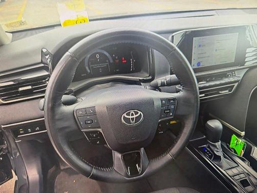 Underground 2025 Toyota Camry SE