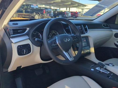 2021 INFINITI QX50 LUXE AWD