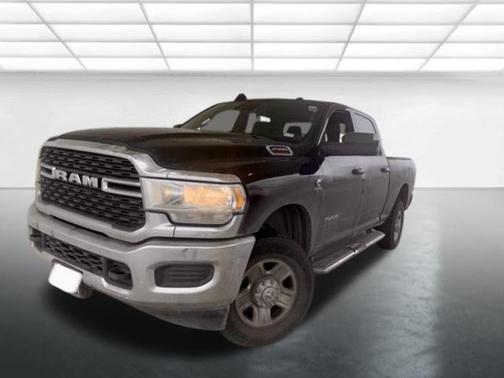 2022 RAM 2500 Big Horn Crew Cab 4x4 6'4' Box