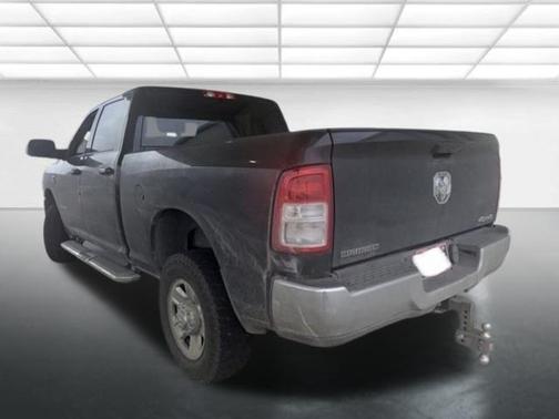 2022 RAM 2500 Big Horn Crew Cab 4x4 6'4' Box