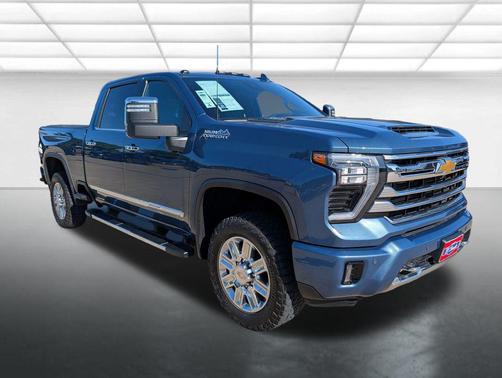 Lakeshore Blue Metallic 2024 Chevrolet Silverado 2500 High Country