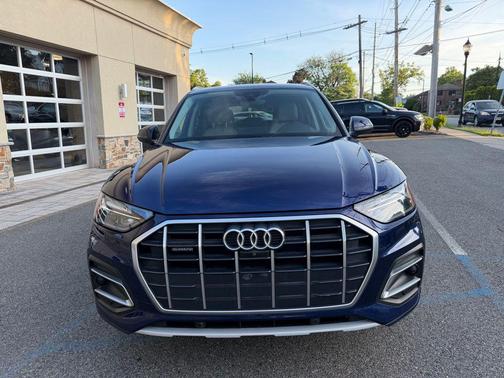 Navarra Blue Metallic 2021 Audi Q5 45 Premium Plus