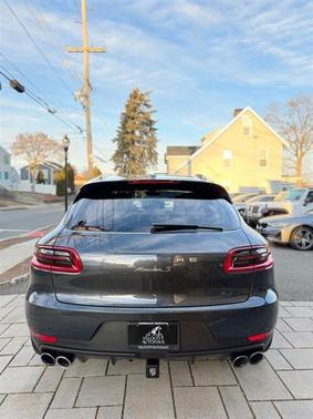 2018 Porsche Macan S