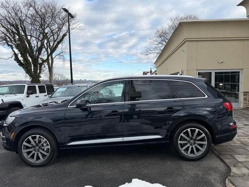 2017 Audi Q7 3.0T Premium
