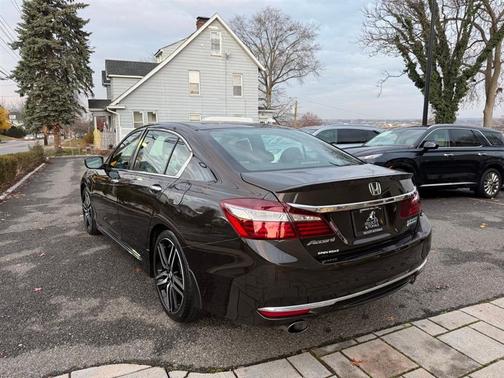 2017 Honda Accord Sport SE