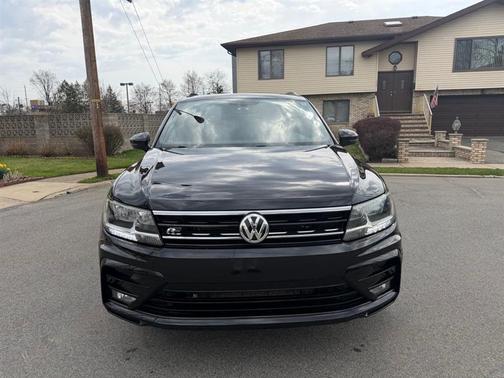 2021 Volkswagen Tiguan 2.0T SE R-Line Black 4MOTION