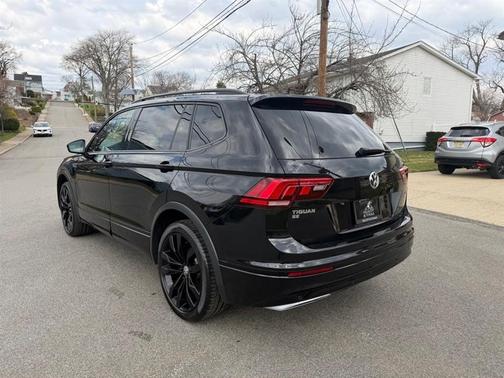 2021 Volkswagen Tiguan 2.0T SE R-Line Black 4MOTION