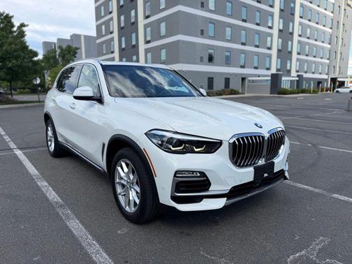 Alpine White 2019 BMW X5 xDrive40i