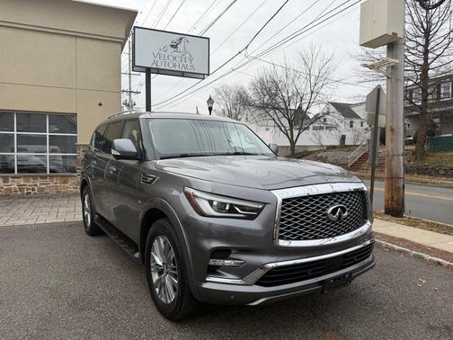 2018 INFINITI QX80 Base