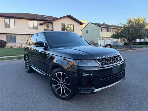 Black 2019 Land Rover Range Rover Sport HSE