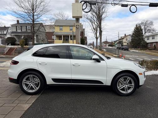 2018 Porsche Macan S