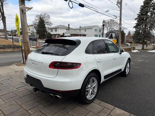 2018 Porsche Macan S