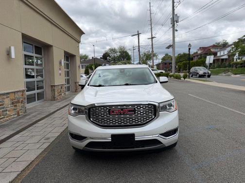 White Frost Tricoat 2017 GMC Acadia Denali