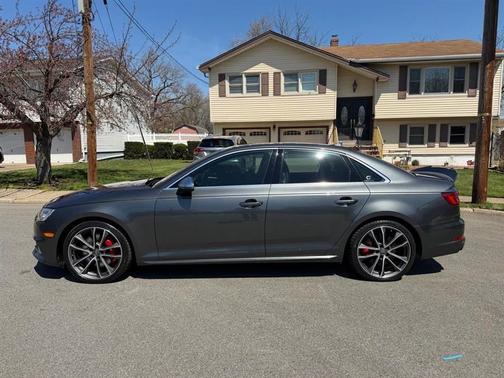 Daytona Gray Pearl 2018 Audi S4 3.0T Prestige