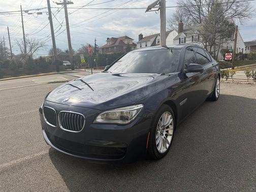 2013 BMW 750 Li xDrive