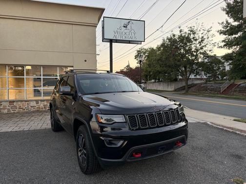 2021 Jeep Grand Cherokee Trailhawk