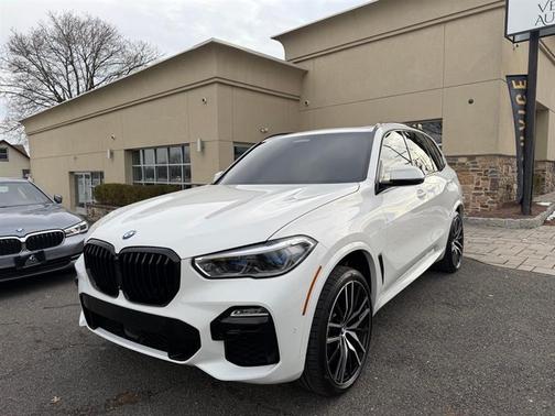 2020 BMW X5 M50i