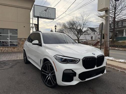 2020 BMW X5 M50i