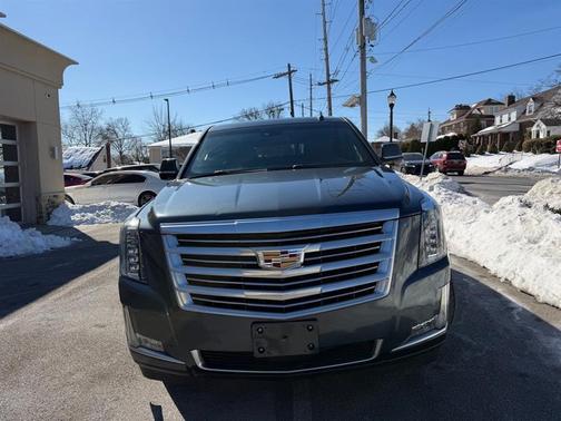 2019 Cadillac Escalade Platinum