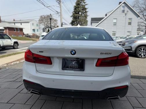 2019 BMW 540 xDrive