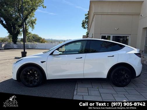 2021 Tesla Model Y Long Range Dual Motor All-Wheel Drive