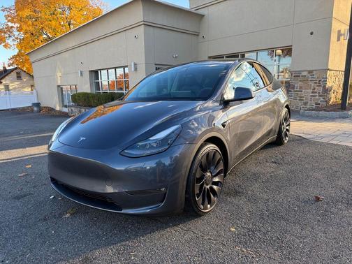 2022 Tesla Model Y Performance Dual Motor All-Wheel Drive