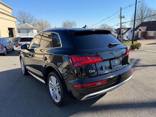 2018 Audi Q5 2.0T Tech Premium