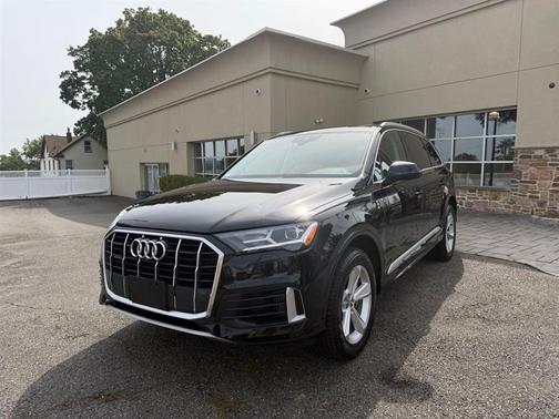 2020 Audi Q7 55 Premium