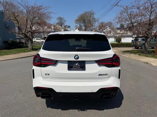 Alpine White 2023 BMW X3 M40i