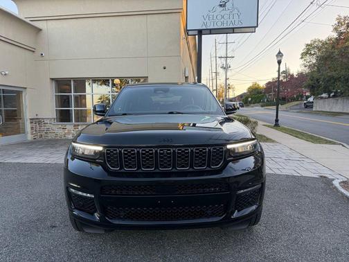 2023 Jeep Grand Cherokee L Summit Reserve