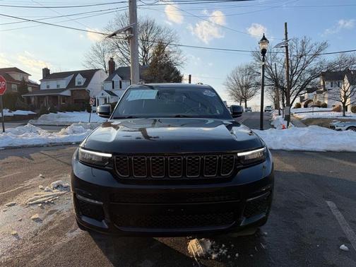 2023 Jeep Grand Cherokee L Summit Reserve