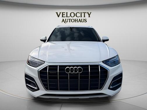 White 2021 Audi Q5 45 Premium Plus
