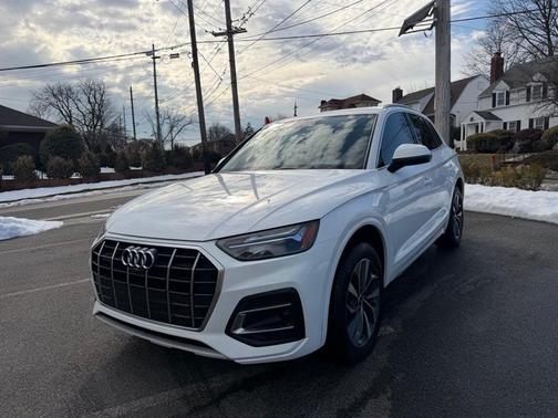 2021 Audi Q5 45 Premium Plus