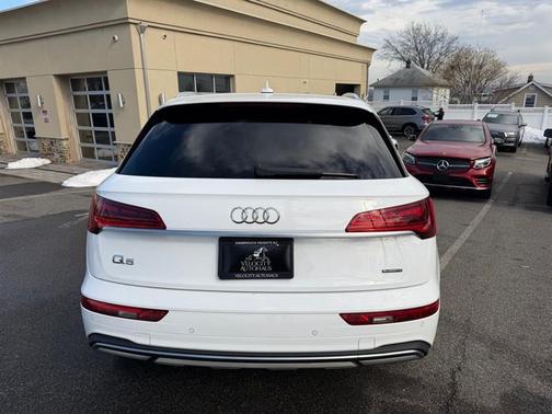 2021 Audi Q5 45 Premium Plus