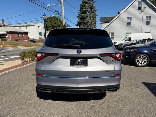 2022 Acura MDX Base